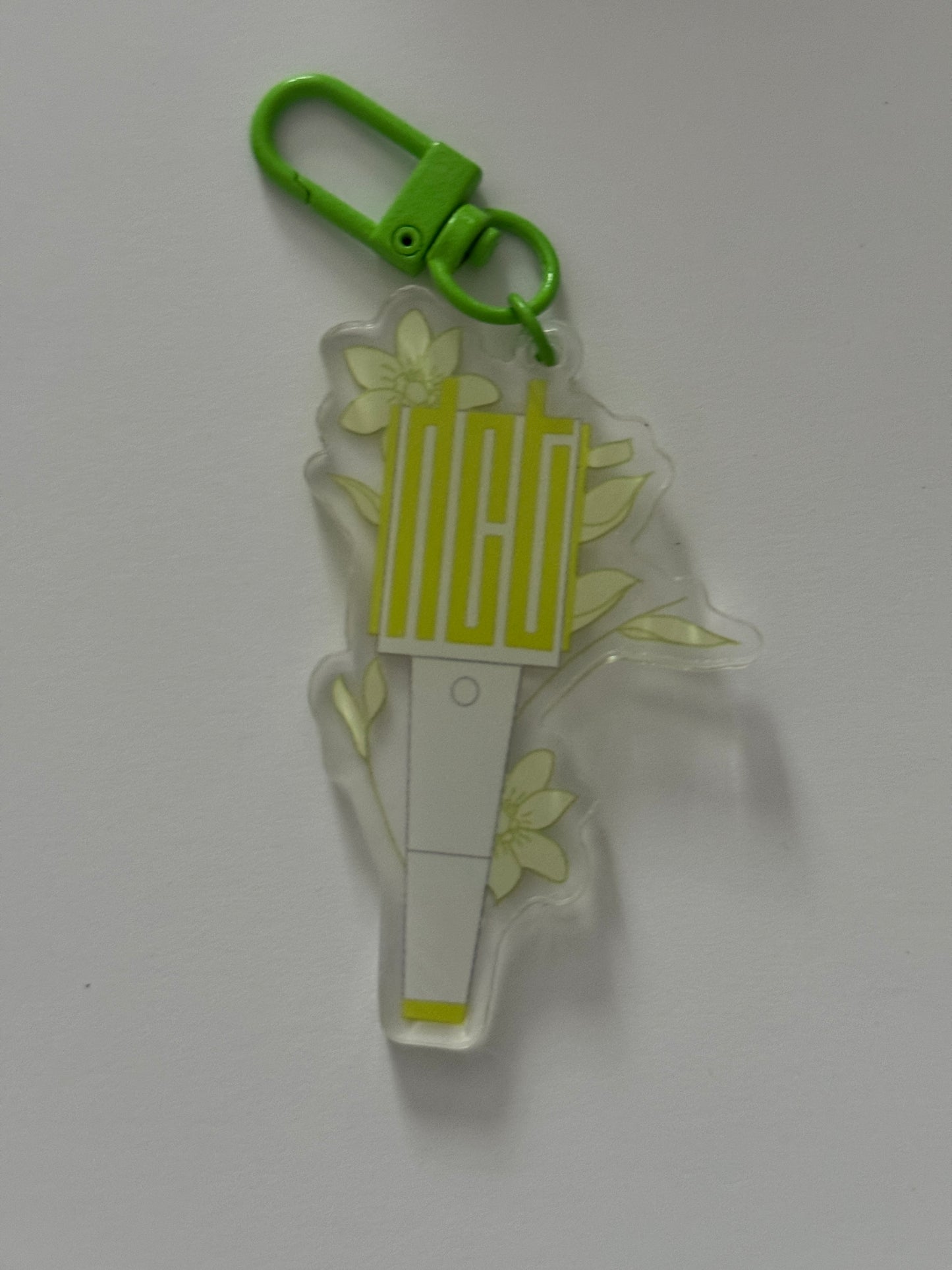 [KEYCHAIN] LIGHTSTICK KEYCHAINS